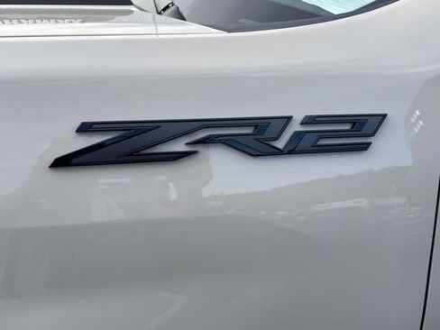 Certified 2026 Chevrolet Silverado 2500 ZR2 w/ LPO, Dark Essentials Package AWD/4WD image 8