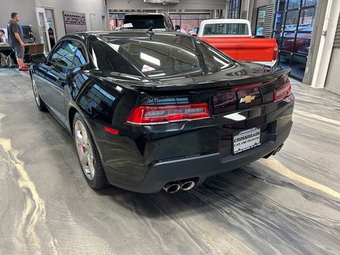 Used 2015 Chevrolet Camaro SS w/ RS Package image 28