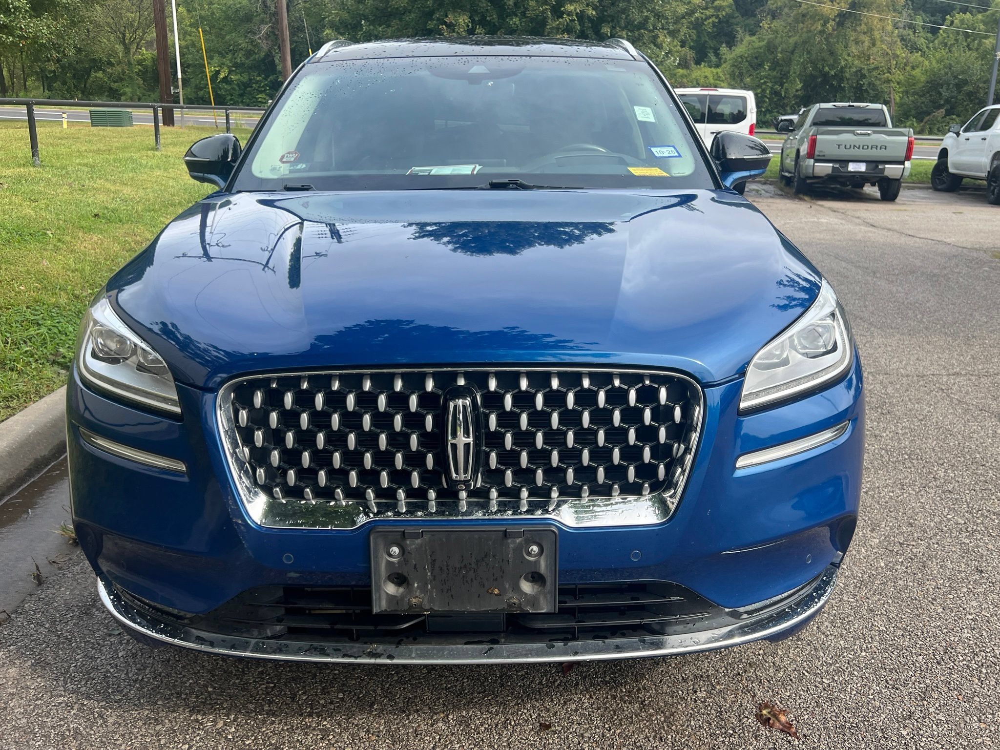 Used 2020 Lincoln Corsair Reserve w/ Equipment Group 201A AWD/4WD image 2