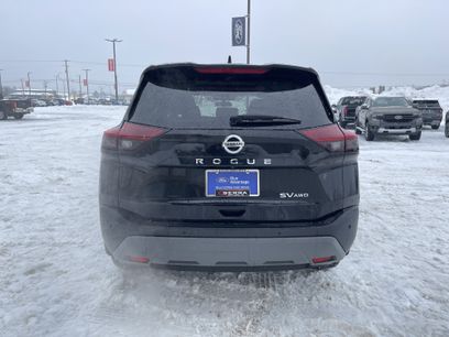 Used 2021 Nissan Rogue SV
