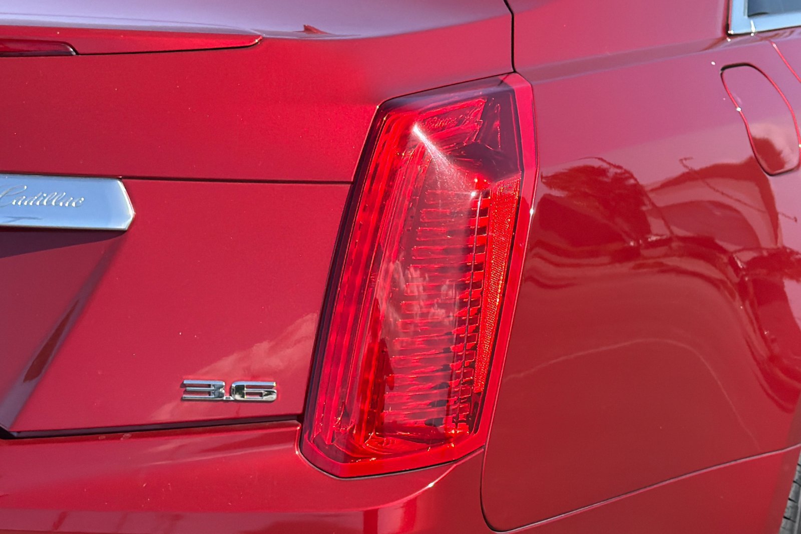 Used 2014 Cadillac CTS Luxury RWD image 41