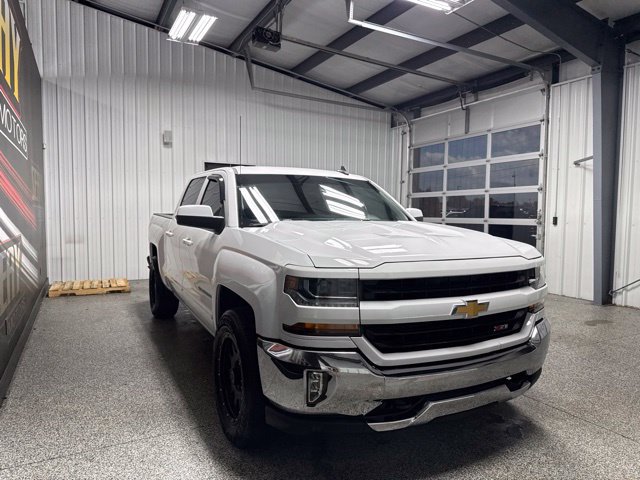 Used 2018 Chevrolet Silverado 1500 LT w/ All Star Edition AWD/4WD image 28
