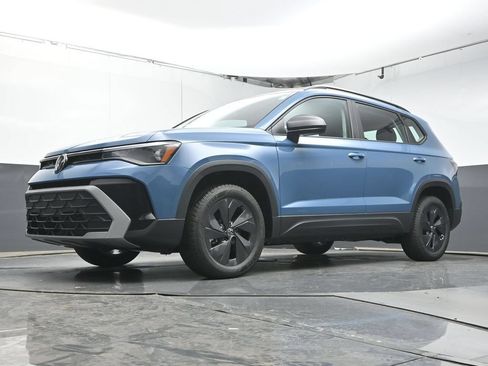 New 2026 Volkswagen Taos S FWD image 33