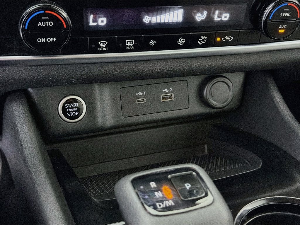 Used 2023 Nissan Rogue SV FWD image 36