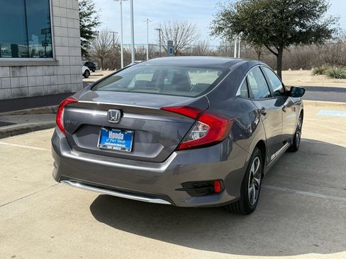 Used 2019 Honda Civic LX image 5
