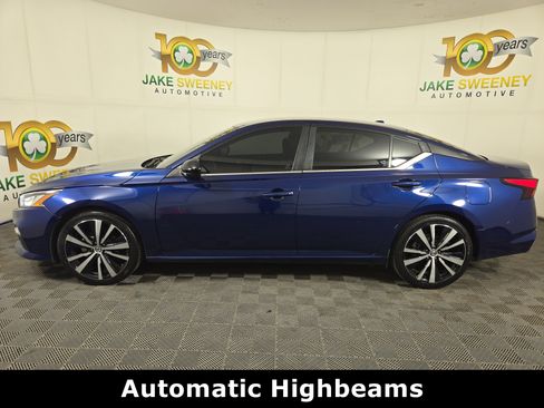Used 2022 Nissan Altima 2.5 SR FWD image 4