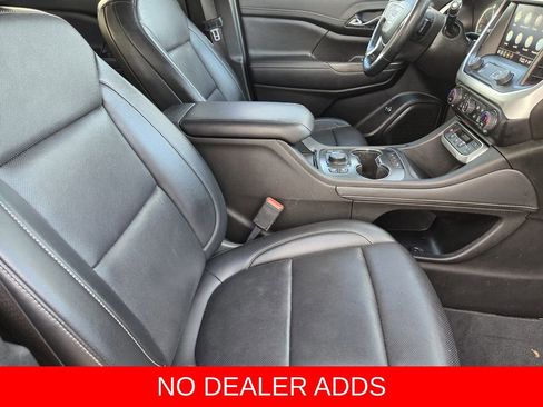 Used 2023 GMC Acadia SLT w/ Preferred Package image 12
