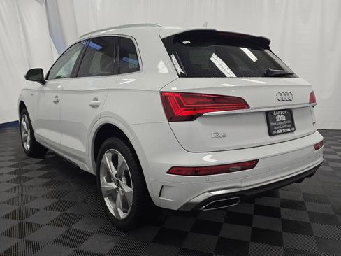 Certified 2025 Audi Q5 2.0T Premium Plus image 4