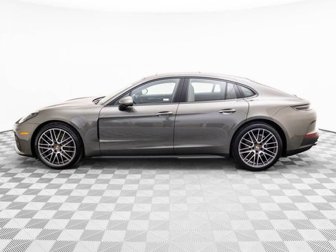 New 2026 Porsche Panamera 4 image 2