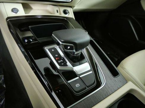 Certified 2023 Audi Q5 2.0T Premium w/ Convenience Package AWD/4WD image 20