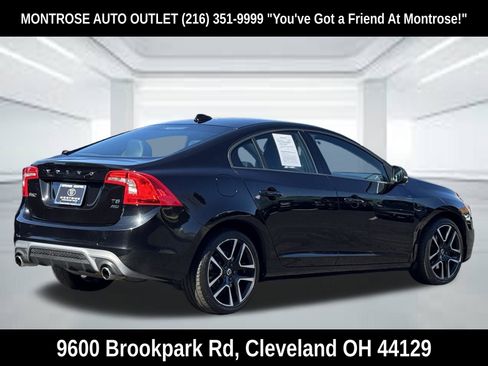Used 2018 Volvo S60 T5 Dynamic AWD/4WD image 4