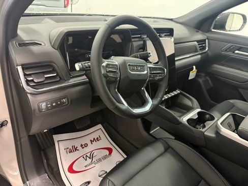 New 2026 GMC Terrain Elevation w/ Elevation Premium Package FWD image 9