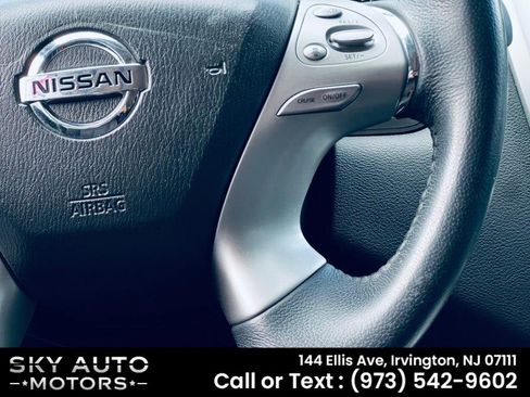 Used 2018 Nissan Murano SV w/ Premium Package image 13