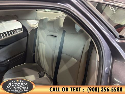 Used 2019 Honda Civic EX image 18