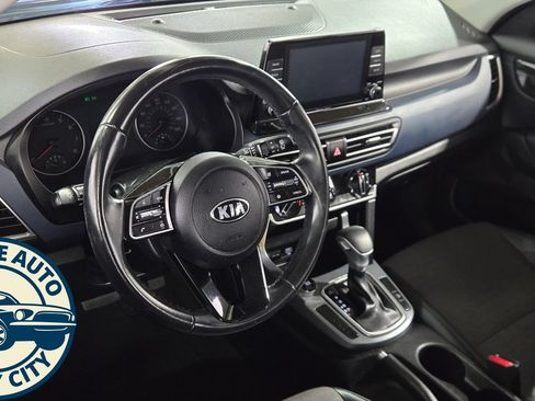 Used 2021 Kia Seltos S FWD image 10