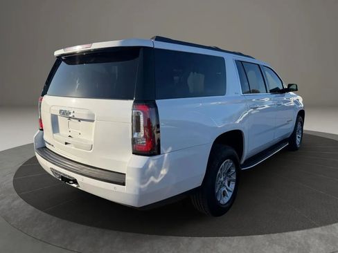 Used 2019 GMC Yukon XL SLT w/ Open Road Package image 6