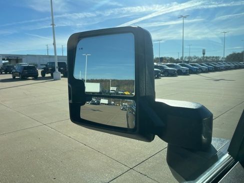 Used 2024 GMC Sierra 2500 SLT w/ SLT Premium Package image 66