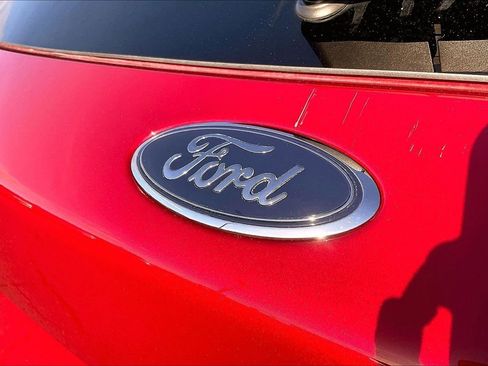 Used 2024 Ford Escape ST-Line w/ Cold Weather Package FWD image 6