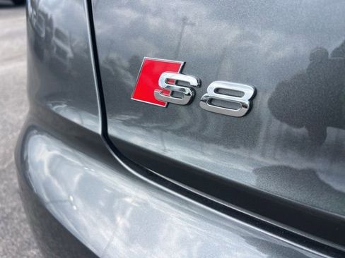 Used 2024 Audi S8 image 16