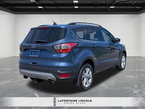 Used 2018 Ford Escape SEL AWD/4WD image 4
