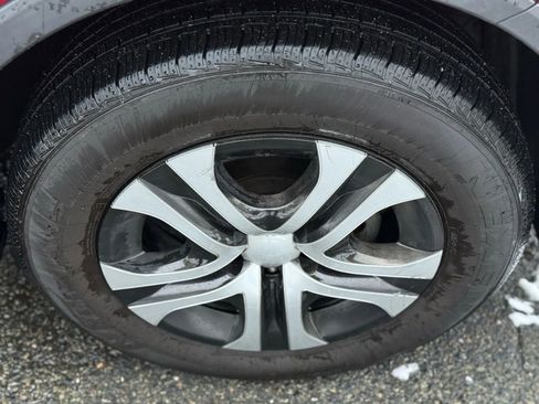 Used 2016 Toyota RAV4 LE image 29