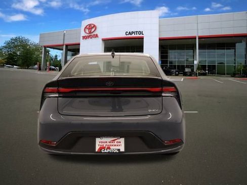 New 2026 Toyota Prius LE image 3