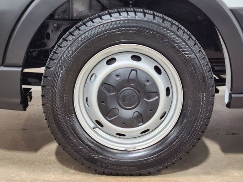 Used 2024 Ford Transit 350 XL image 27