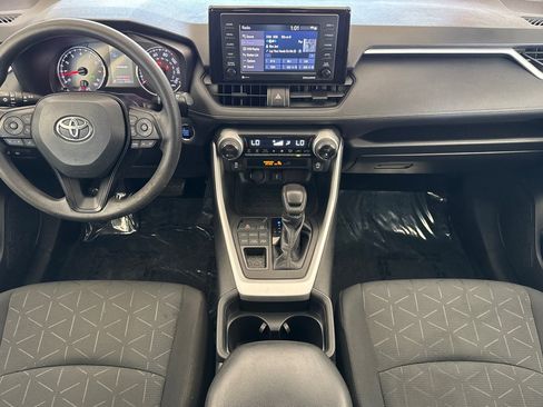 Used 2021 Toyota RAV4 XLE w/ Carpet Mat Package (TMS) AWD/4WD image 14