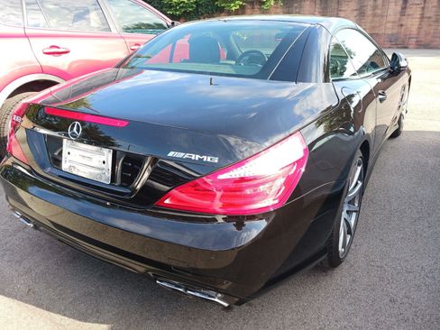 Used 2015 Mercedes-Benz SL 63 AMG image 3