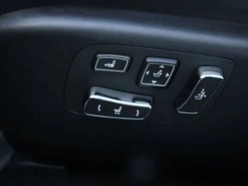 Used 2016 Lexus LS 460 AWD image 36