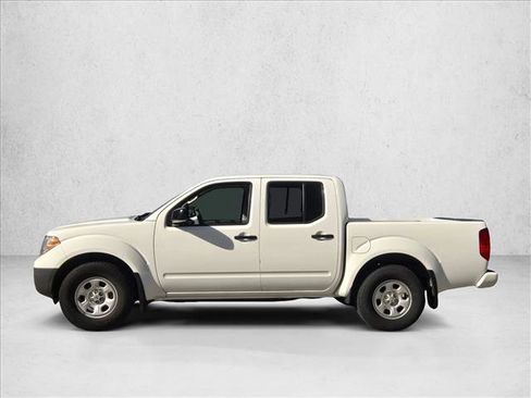 Used 2021 Nissan Frontier S image 8