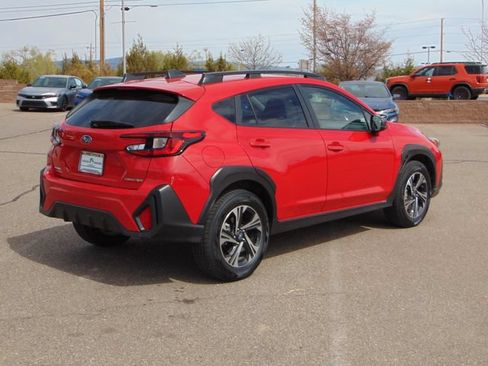Certified 2025 Subaru Crosstrek 2.0i Premium AWD/4WD image 4