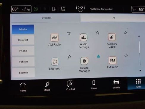 Used 2023 Chrysler Pacifica Touring-L FWD image 30