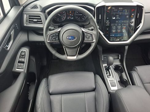 Certified 2025 Subaru Ascent Limited AWD/4WD image 11