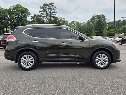 Used 2015 Nissan Rogue SV FWD image 6