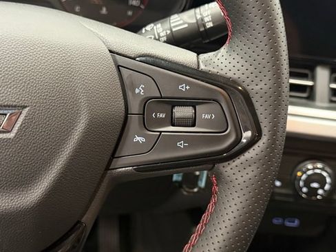 Used 2026 Chevrolet Trax RS w/ Driver Confidence Package FWD image 18
