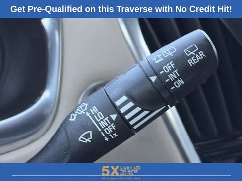 Used 2023 Chevrolet Traverse LS image 21