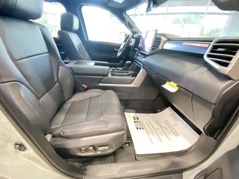 New 2026 Toyota Sequoia Platinum AWD/4WD image 28