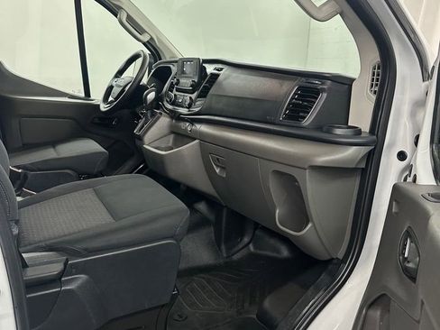 Used 2023 Ford Transit 250 Low Roof AWD w/ Exterior Upgrade Package image 27
