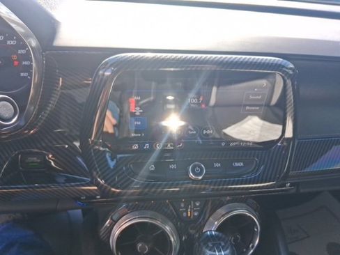 Used 2019 Chevrolet Camaro LT w/ RS Package image 26