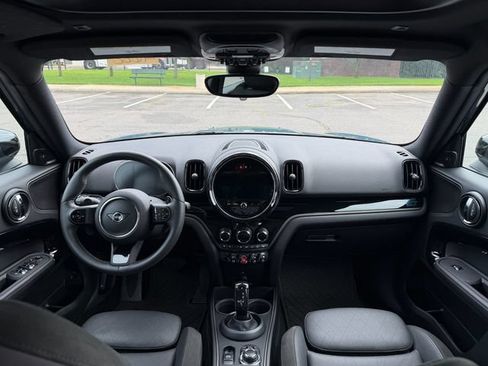 Used 2022 MINI Cooper Countryman S w/ Boardwalk Edition FWD image 3