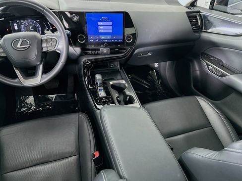 Used 2024 Lexus NX 250 FWD image 25
