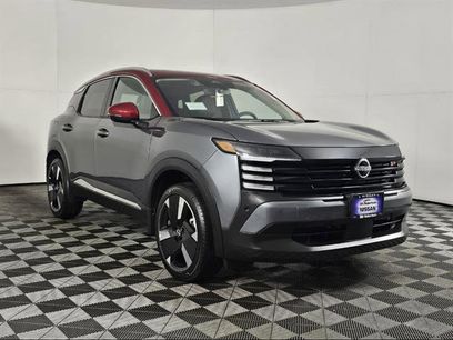 New 2025 Nissan Kicks SR w/ SR Premium Package