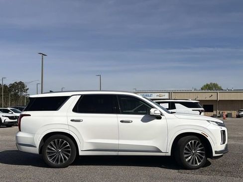 Used 2024 Hyundai Palisade Calligraphy FWD image 9