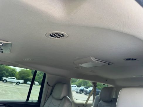 Used 2016 Cadillac Escalade ESV Premium AWD/4WD image 47