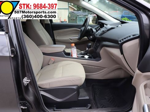 Used 2017 Ford Escape SE AWD/4WD image 19