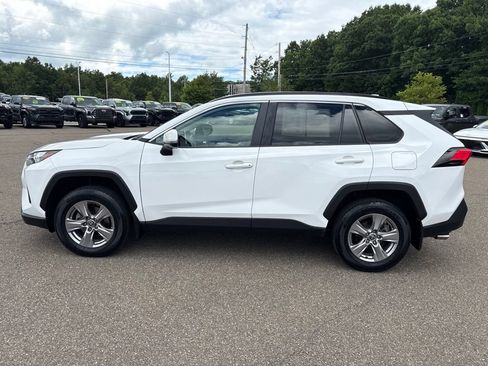 Used 2024 Toyota RAV4 XLE w/ Convenience Package AWD/4WD image 3