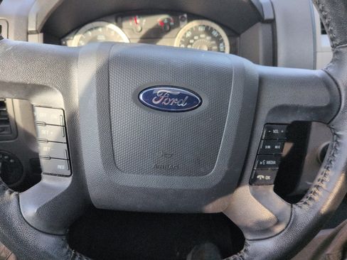 Used 2012 Ford Escape XLT FWD image 10