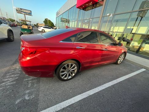 Used 2013 Hyundai Sonata SE FWD image 4