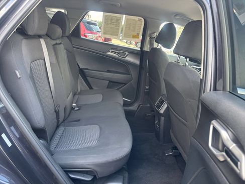 Used 2026 Kia Sportage LX FWD image 21